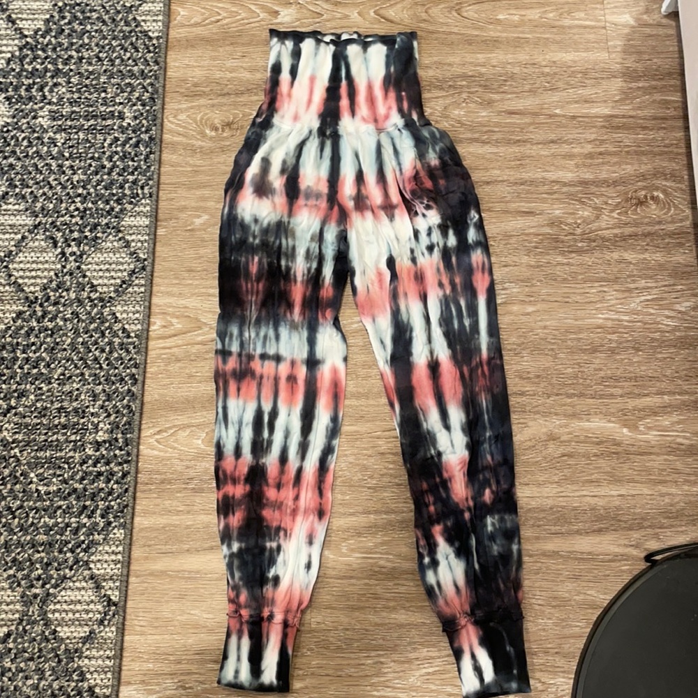 Young Fabulous & Broke Sweatpants